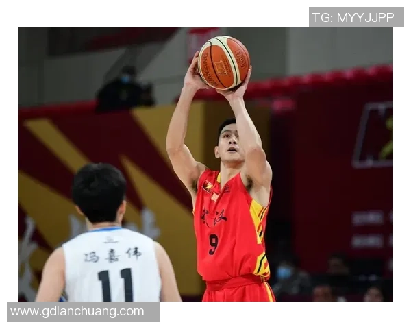 武汉篮球队整体压制表现分析及其对比赛结果的影响探讨